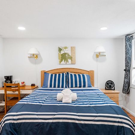 South Arm Retreats Μοτέλ East Jordan Εξωτερικό φωτογραφία