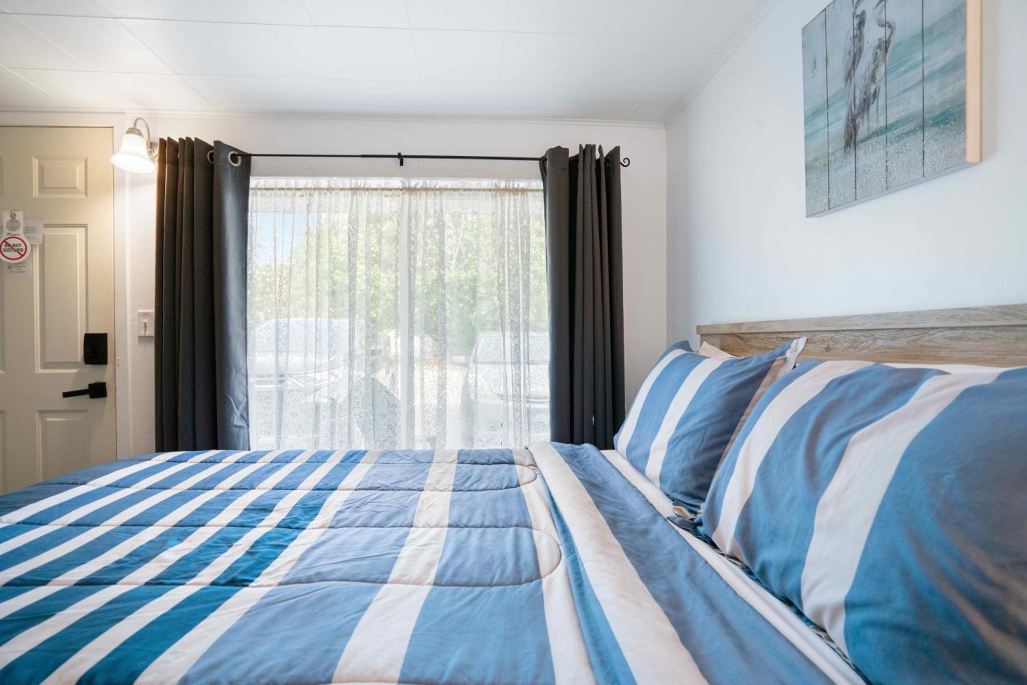 South Arm Retreats Μοτέλ East Jordan Εξωτερικό φωτογραφία